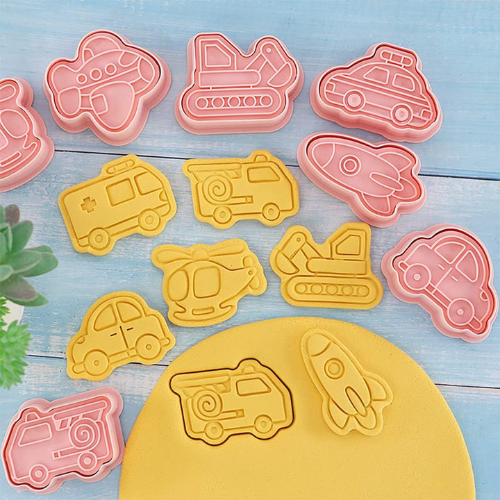 Set de 8 Cortadores de Galletas con Formas de Vehículos